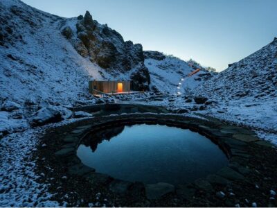 Húsafell Canyon Bad im Winter