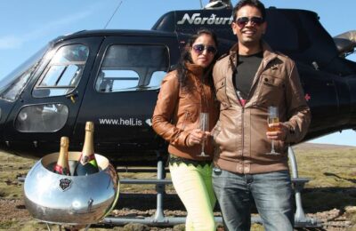 Hubschrauber mit Champagner